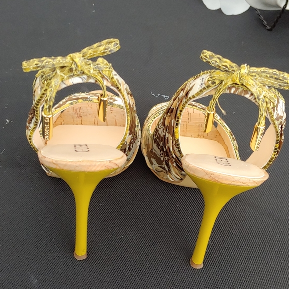 Kiss women's heels - Picture 3 of 4